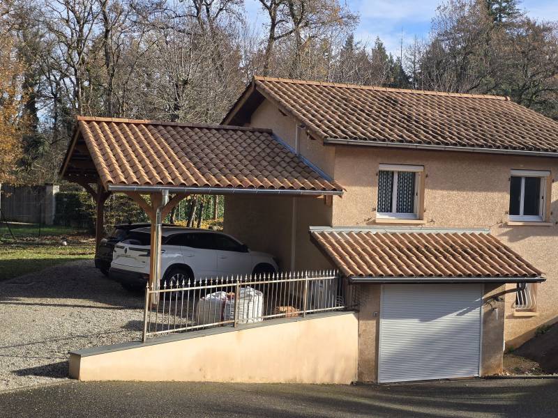 Abri voitures 2 pentes adossé sur façade