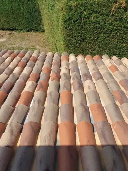 Fabrication et installation de carport en bois sur mesure pour 2 Voitures à Sathonay (69) près de Lyon